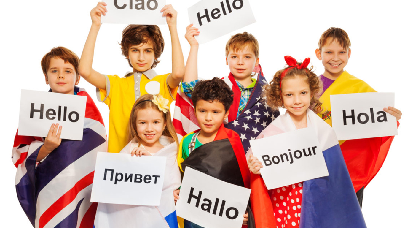 Yabancı dil öğrenmek sizin, yabancı kişiler ile tanışıp, geniş bir network kurmanıza sebep olabilir.