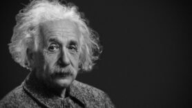 Einstein'ın Başarı Formülü - Yaşamı boyunca tüm insanlığa önemli bir adım attıran nadir insanlardan olan ünlü bilim adamı, başarı konusunda da bir formül bulmuştu.